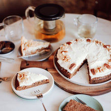 Afbeelding in Gallery-weergave laden, Worteltaart (vegan)
